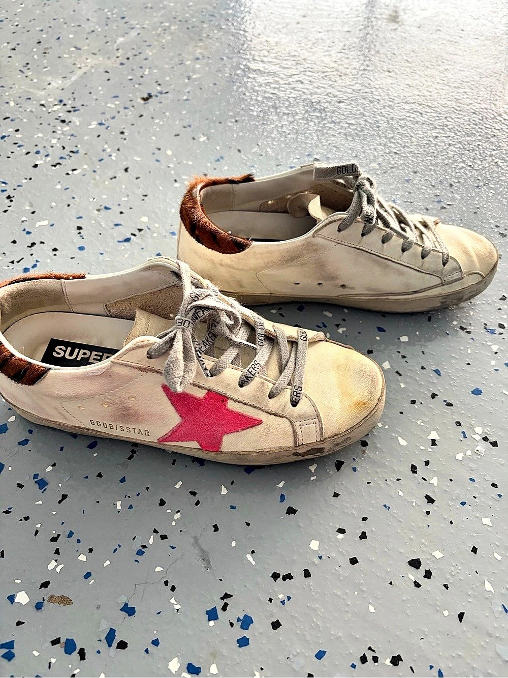 Golden Goose Super-Star Sneaker Women's Sneakers in White & Pink